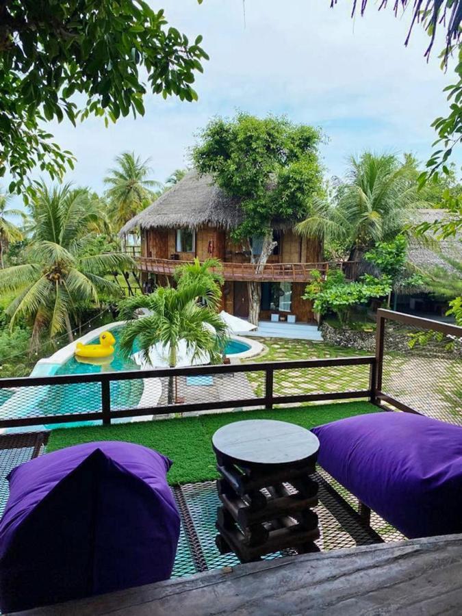 Gading Tree House Villa Batununggul Exterior photo